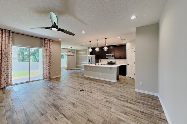 Building Photo - 1245 Celery Oaks Ln