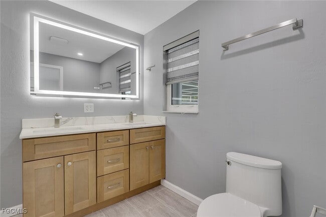 Building Photo - 1653 S Fountainhead Rd