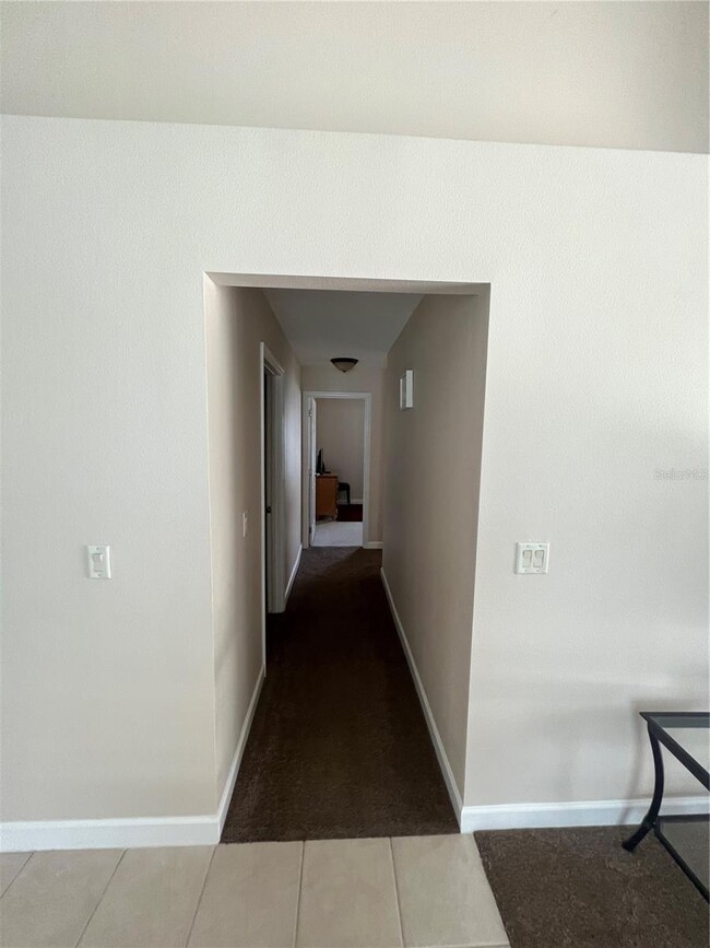 Building Photo - 321 Troon Cir