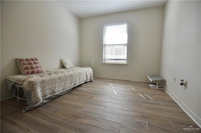 Building Photo - 14216 Madrid Falls Ln