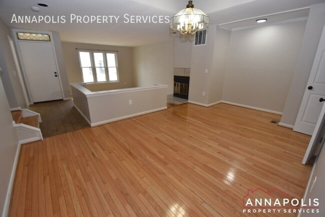 Building Photo - 418 Crane's Roost Ct