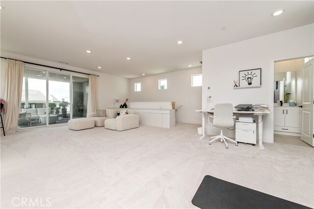 Building Photo - 146 Yugen