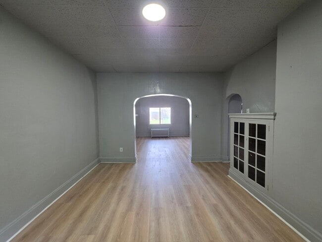 Building Photo - 1521 Amanda St