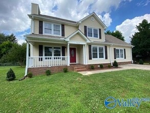 Building Photo - 140 Teal Park Ln