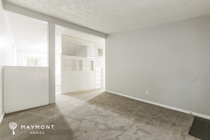 Building Photo - 4485 Richard Rd