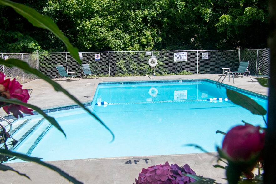 Primary Photo - Cedar Ridge Apartments
