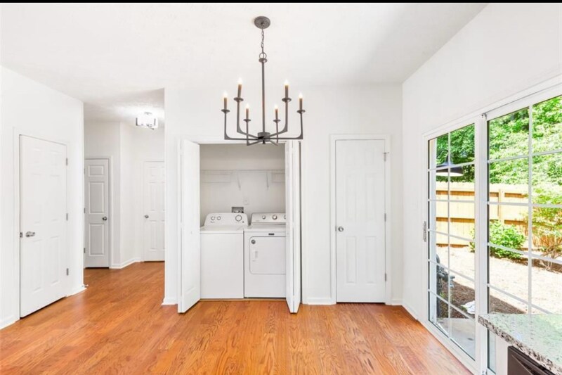 Building Photo - 3022 Kentmere Dr