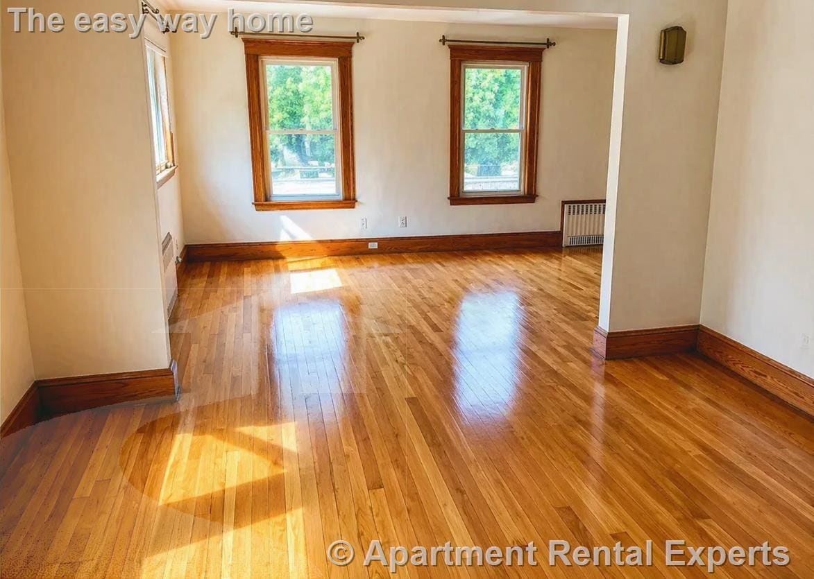 Building Photo - 19 Adams St