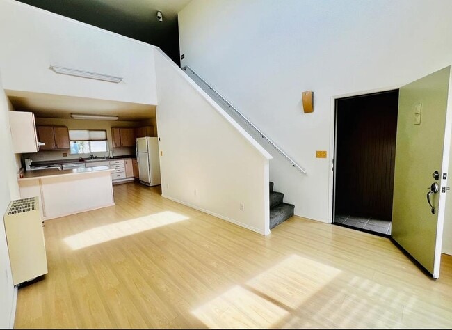 Primary Photo - 10952 Prieta Ct