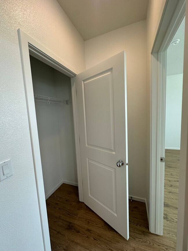 Building Photo - 5276 E Antares Ln