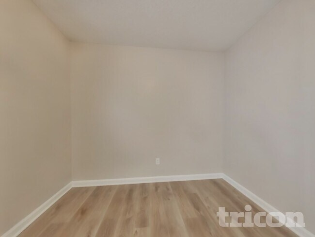 Building Photo - 1003 Cambridge Oaks Dr