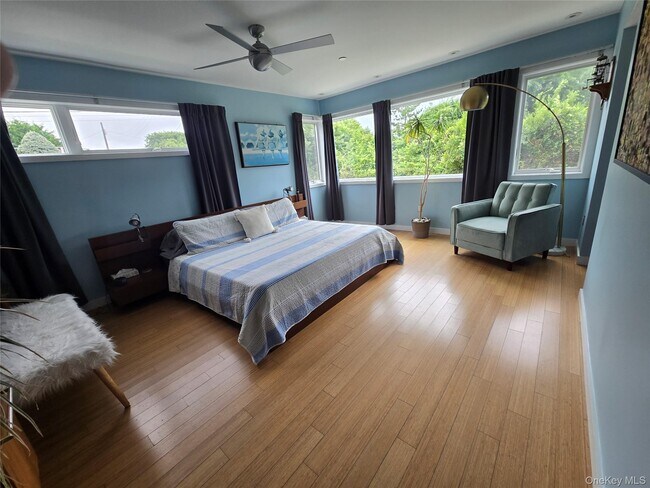 Building Photo - 100 Nantwick St