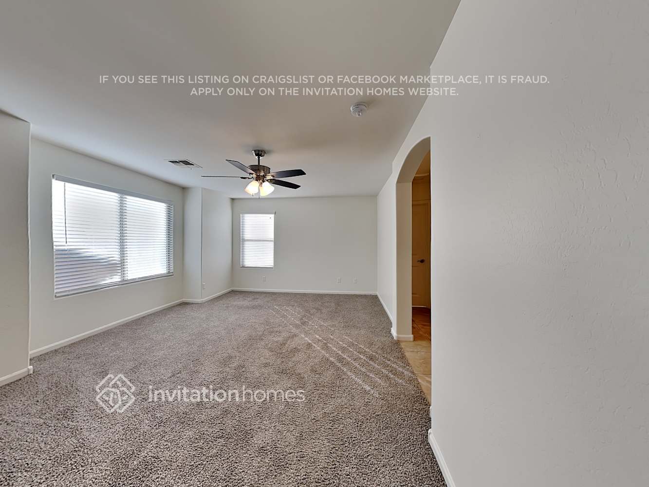 Building Photo - 1443 S Ponderosa Dr