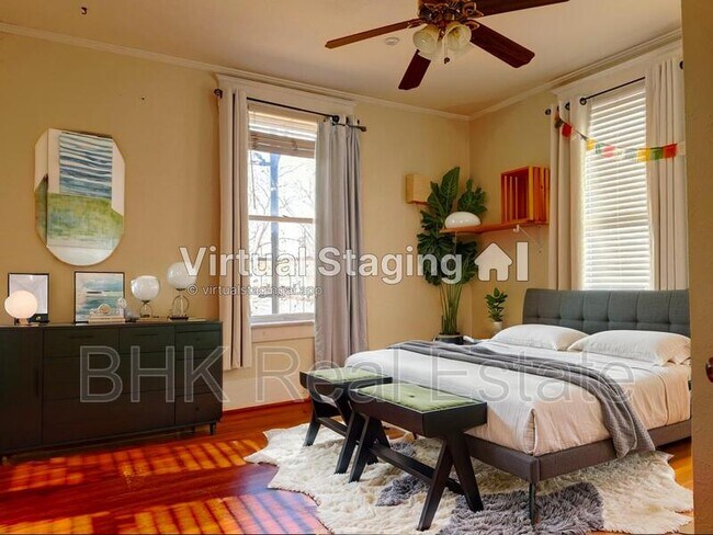 Building Photo - 4920 Victor St