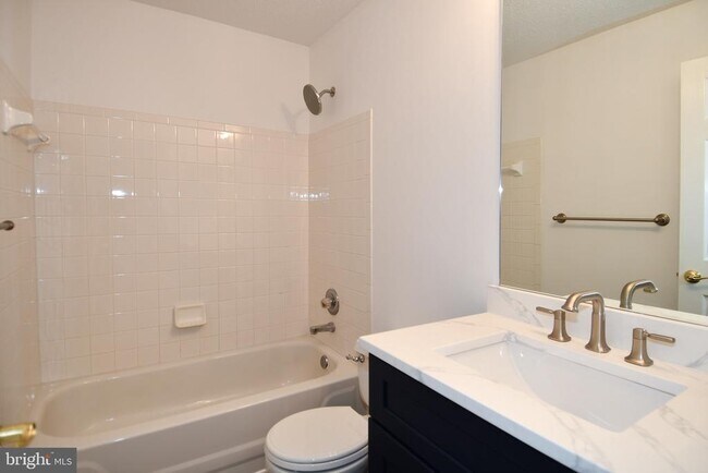 Building Photo - 15108 Cider Wood Ct