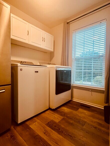 Building Photo - 23 Webb Ct