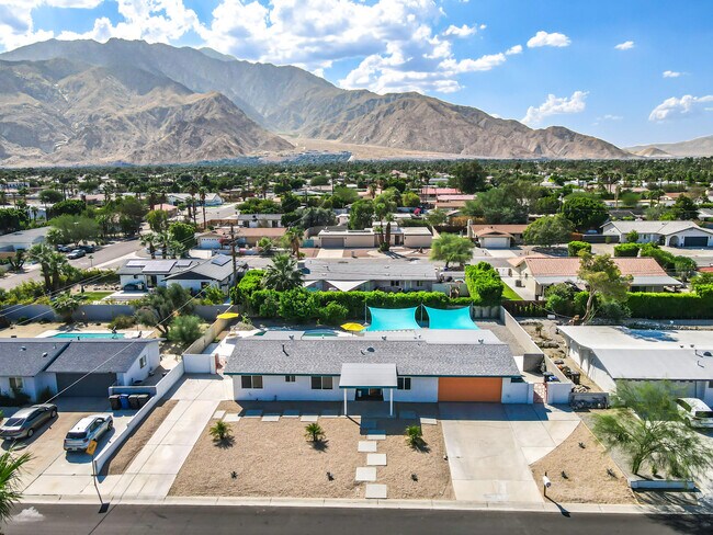 Building Photo - 2627 N Cerritos Rd