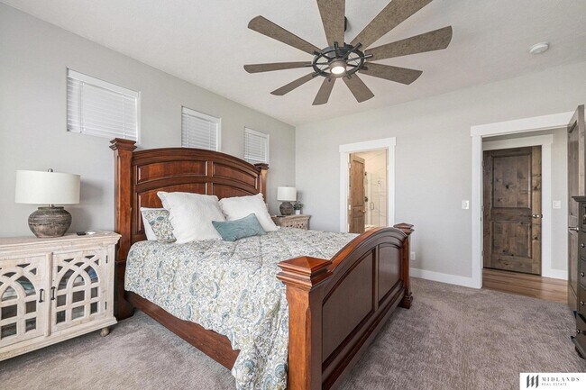 Building Photo - 11976 S 118th Ave