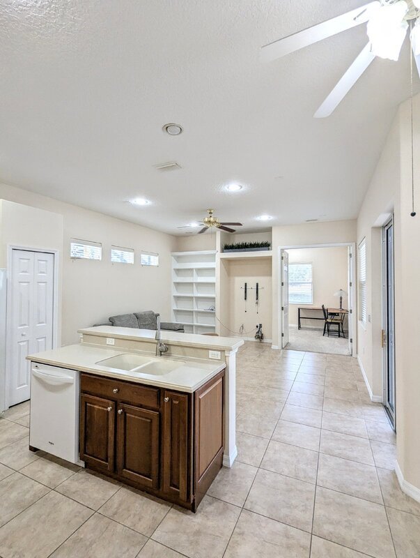 Building Photo - 15719 Butterfish Pl