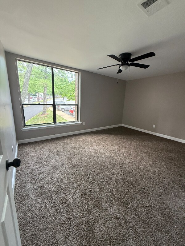 Building Photo - 3341 Huntley Sq Dr