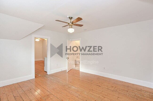 Building Photo - 27 Hayward St