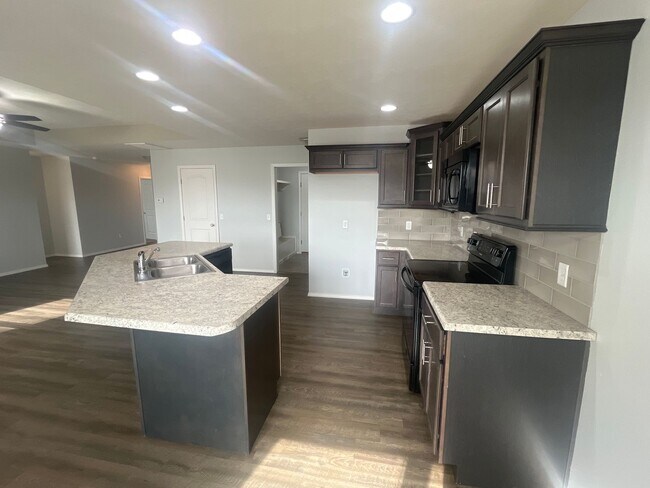 Building Photo - Sit Back, Relax. Your New home Awaits in R...
