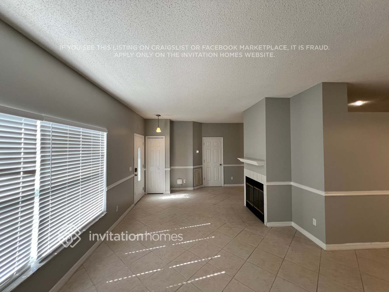 Building Photo - 1385 SE Proctor Ln