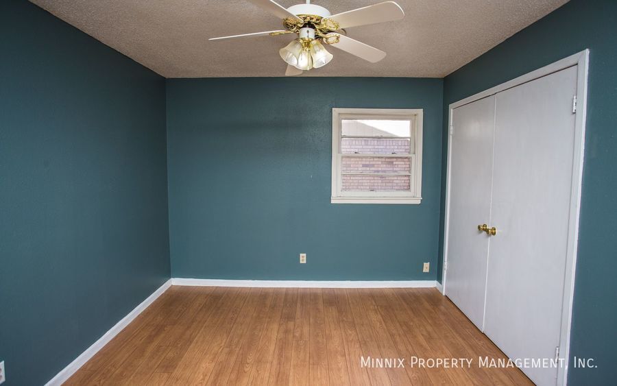 Building Photo - 5414 6th St