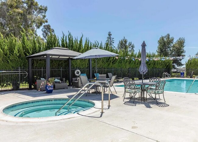 Building Photo - Resort-Style 55+ Living  in this Remodeled Home with Panoramic Views