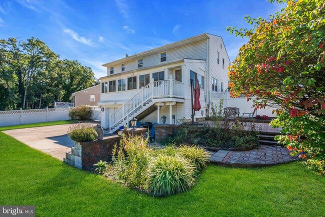 Building Photo - 721 Rancocas Ave