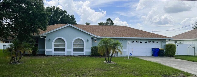 Building Photo - 4015 Loretto Ave