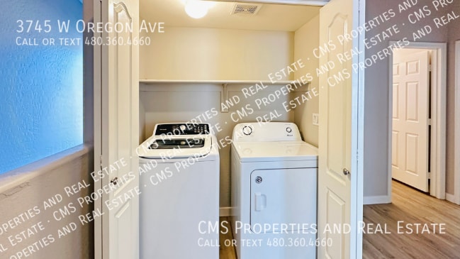 Building Photo - 3745 W Oregon Ave