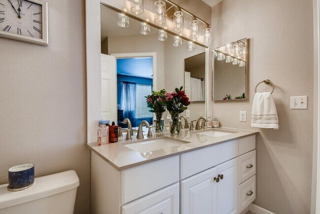 Building Photo - Beautiful Home In Wolf Creek