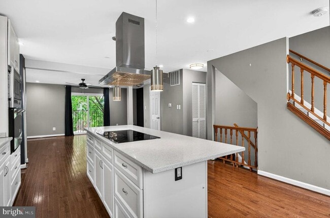 Building Photo - 16611 Geddy Ct