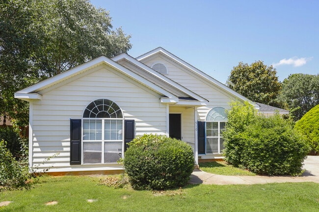 Building Photo - 910 Milkfarm Ct