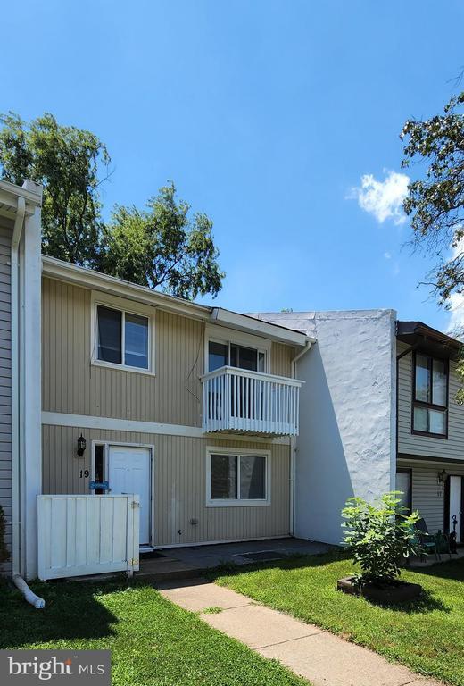 Building Photo - 19 Wedgedale Dr