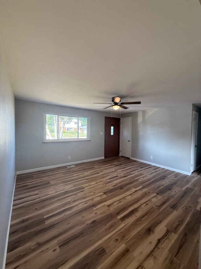 Building Photo - 8129 Wescott Ave