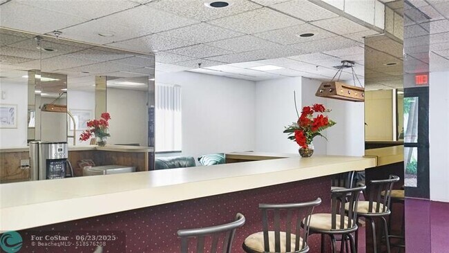 Building Photo - 3031 N Ocean Blvd