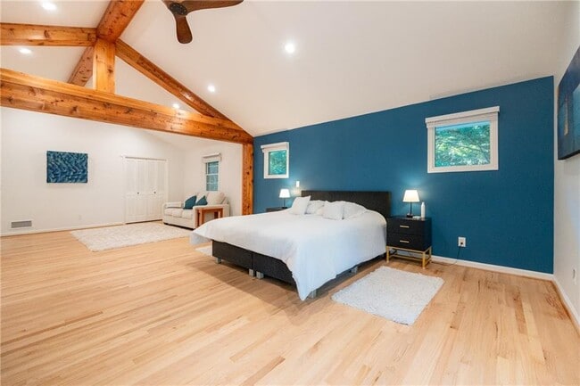 Building Photo - 7330 Hunters Branch Dr NE