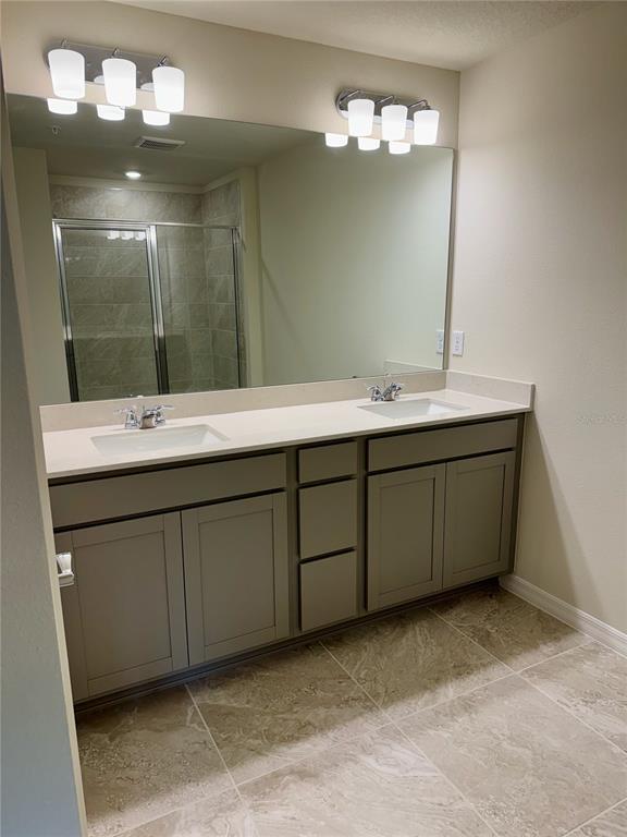 Building Photo - 3331 Canyon Bay Pt