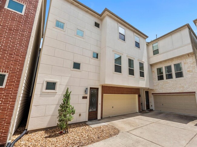 Building Photo - 5319 Kiam St