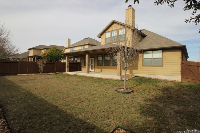 Building Photo - 398 Pecan Meadows