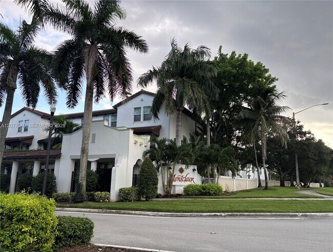 Building Photo - 2850 SW 119th Way