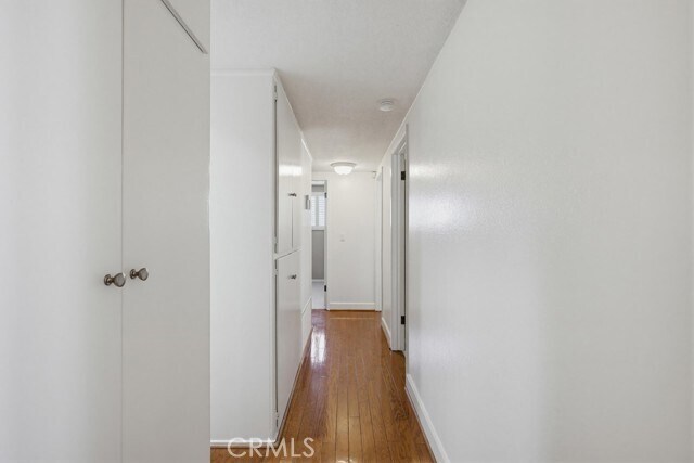 Building Photo - 2705 E Jacaranda Ave