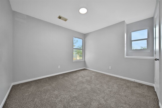 Building Photo - 18202 Coreland Ln