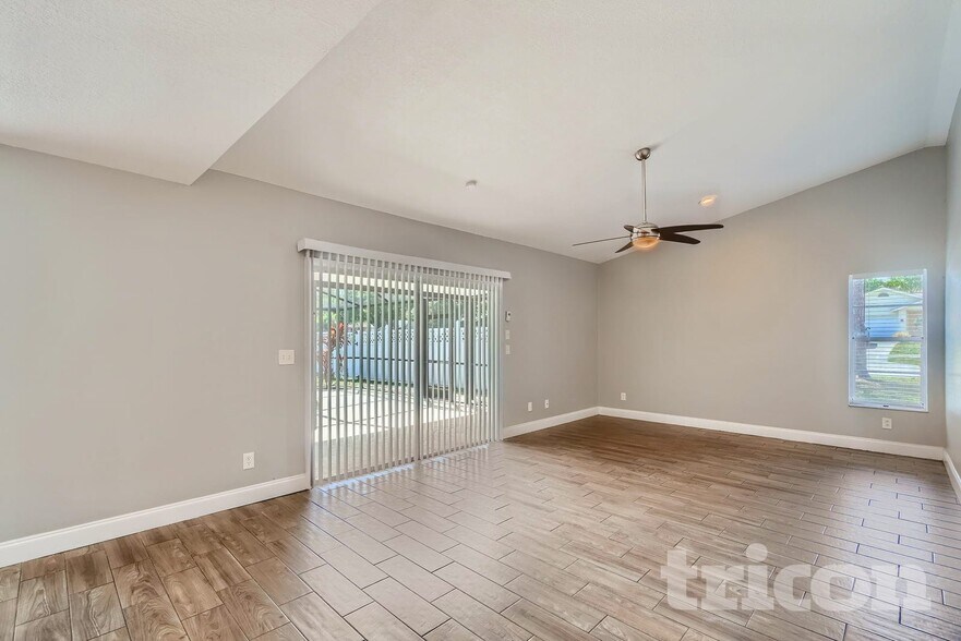 Building Photo - 2860 Denmarsh Ct