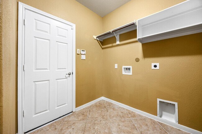 Building Photo - 9722 Eagle Peak Ct