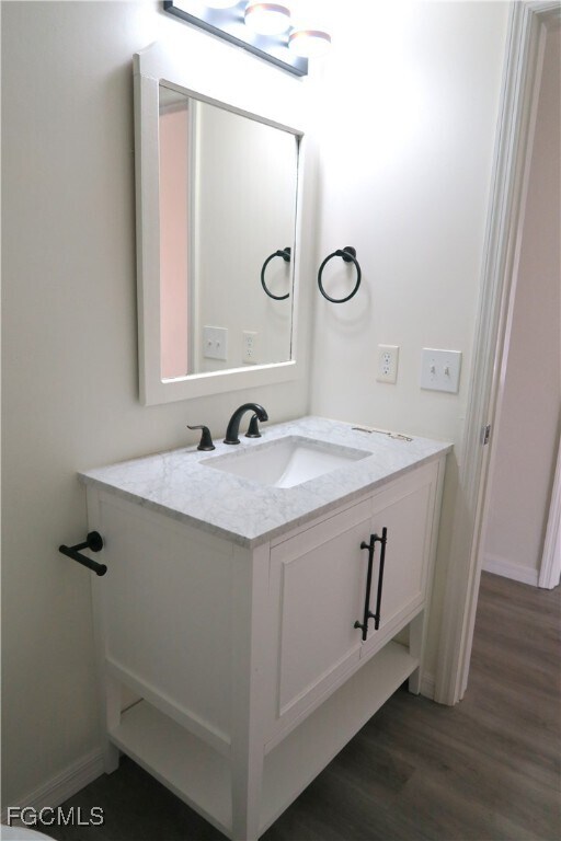 Building Photo - 2309 SE 5th Pl