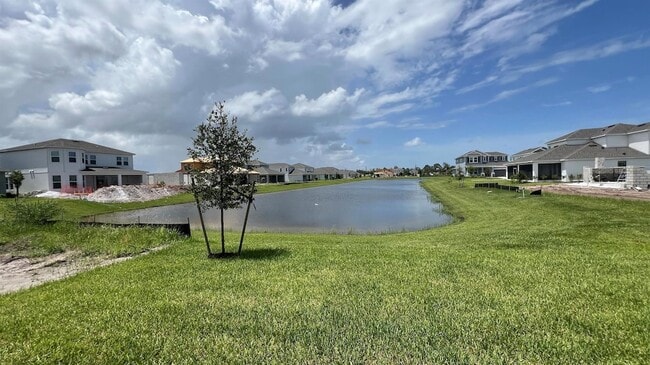 Building Photo - 584 Ranch Oak Cir