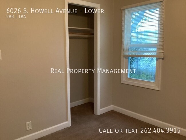 Building Photo - 6026 S Howell Ave